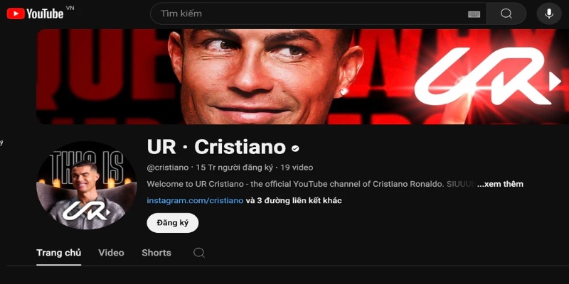 Kênh Youtube Cristiano Ronaldo đã xác lập thành tích chưa từng có ai đạt được